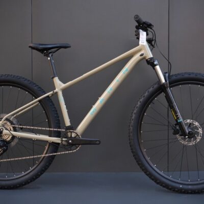 Новий велосипед гірський 27,5″ Marin BOLINAS RIDGE 2 рама – Tan Turquoise B6