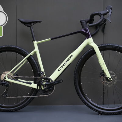 Велосипед гравійний Orbea Terra M30 Team Shimano GRX 820 (2026)