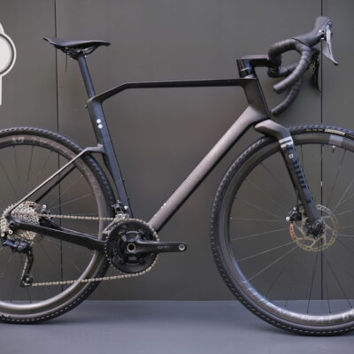 Велосипед гравійний Rondo RATT CF 2 Shimano GRX 400 (2025)