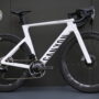 Велосипед шосейний Canyon Aeroad CF SLX 9 Red E1 AXS